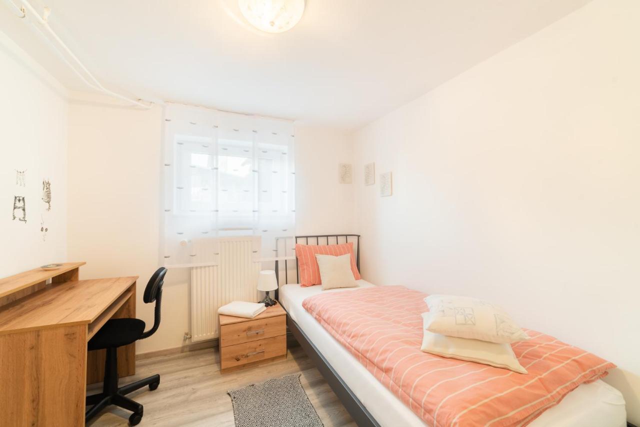 Bah Apartment Λιουμπλιάνα Εξωτερικό φωτογραφία