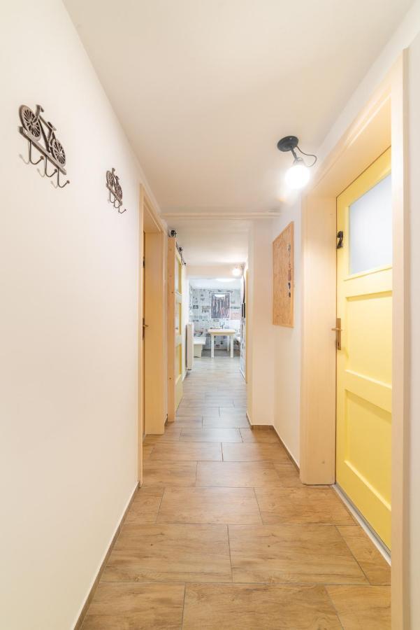 Bah Apartment Λιουμπλιάνα Εξωτερικό φωτογραφία