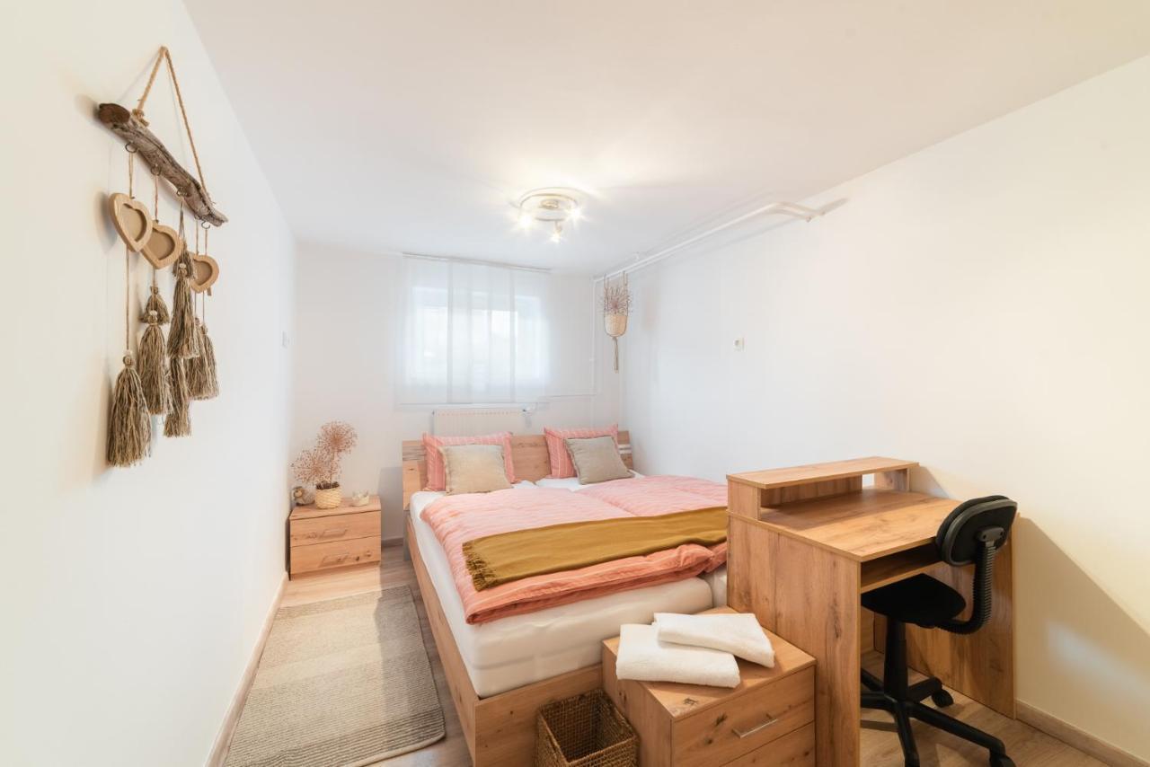 Bah Apartment Λιουμπλιάνα Εξωτερικό φωτογραφία